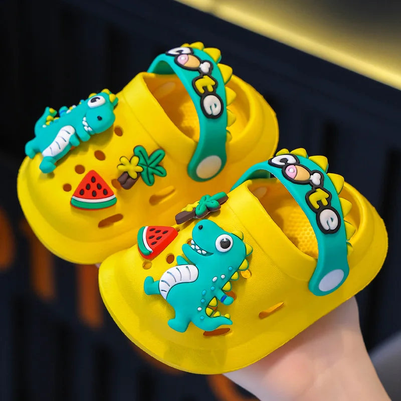 Cartoon children's slippers ,Soft and anti-slip